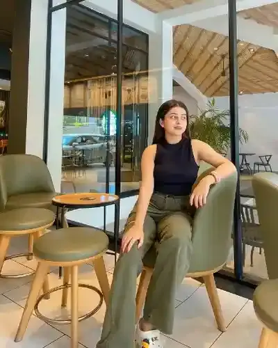 Escort Service Kiraoli